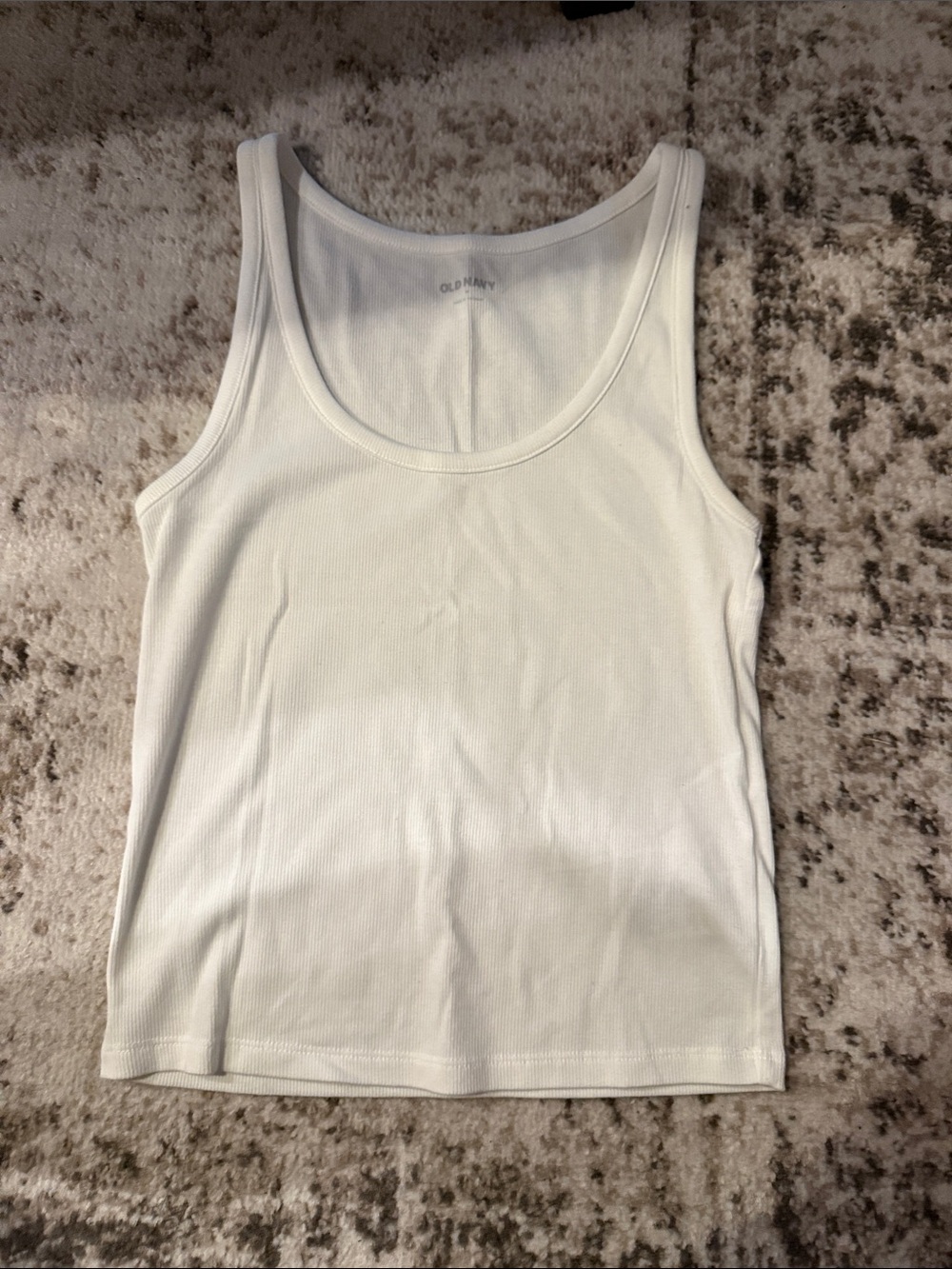 Cropped Old Navy White Ribbed Scoop Neck Tank